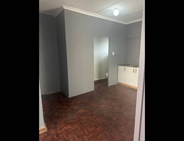 48M² OFFICE TO LET IN MALVERN